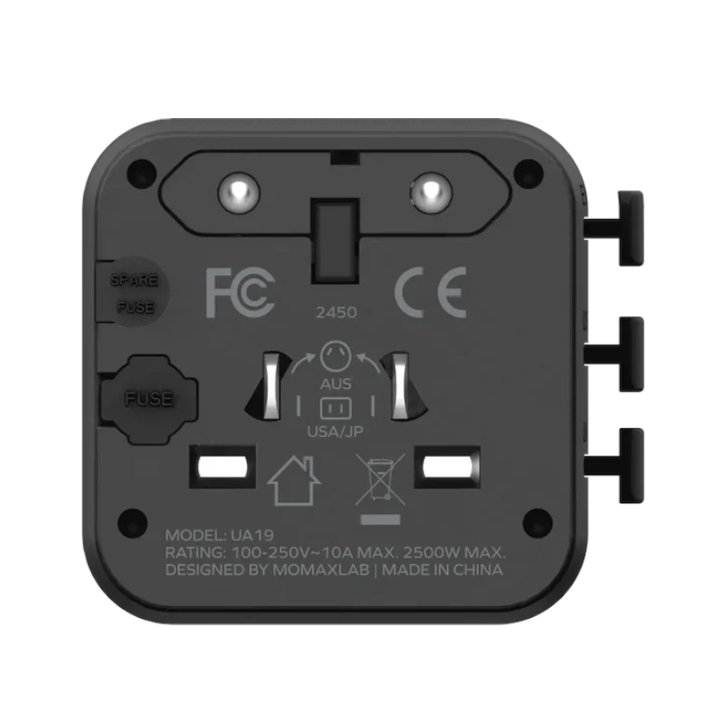 MOMAX 1-World Universal Travel Charger with Dual AC